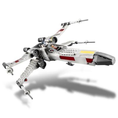 LEGO Star Wars Luke Skywalker's X-Wing Fighter Set