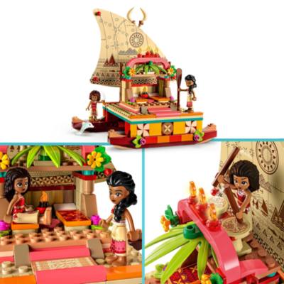 LEGO Disney Moana's Wayfinding Boat Set 43210