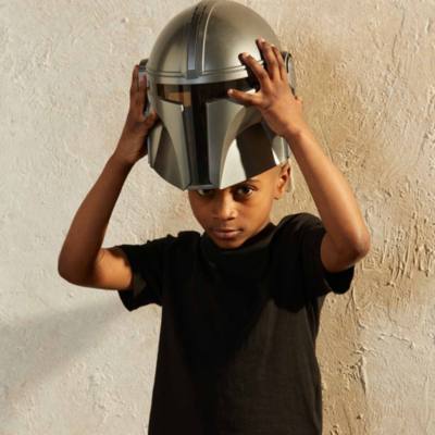 Disney Store The Mandalorian Voice Changing Mask, Star Wars: The Mandalorian
