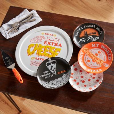 Disney Store Pizza Planet Plates, Set of 4