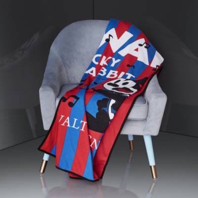 Manta Oswald el conejo afortunado, Disney100