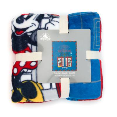 Mickey and Minnie London City Throw