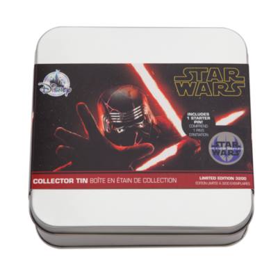 Disney Store - Star Wars: Der Aufstieg Skywalkers - Anstecknadel und St&auml;nder