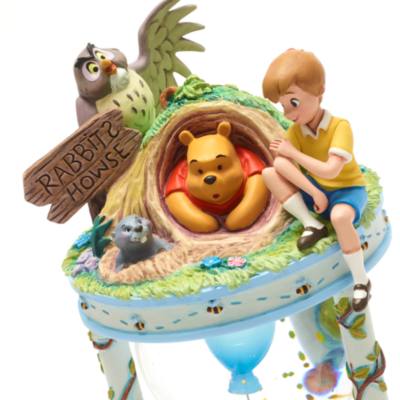Disney Store Winnie the Pooh Limited Edition Snow Globe