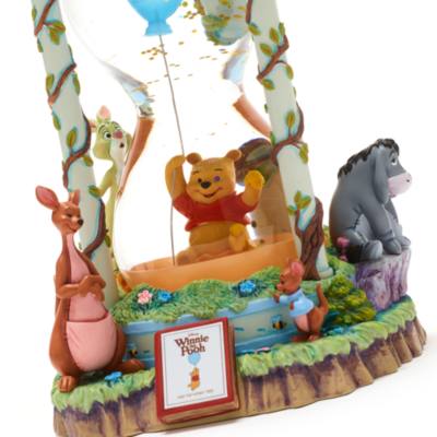 Disney Store Winnie the Pooh Limited Edition Snow Globe