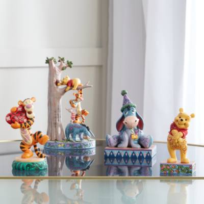 Enesco - Disney Figur - Winnie Puuh und seine Freunde spielen beim Honigbaum