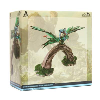 Neytiri with Banshee Figurine, Avatar