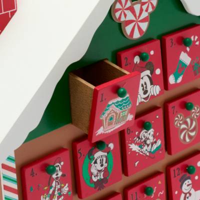 Disney Store Mickey and Friends Holiday Cheer Classic Advent Calendar