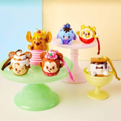 Stitch Pineapple Upside-Down Cake Disney Munchlings Baked Treats Hanging Ornament