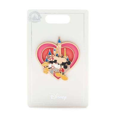 Disney Store Mickey and Minnie Kiss Pin