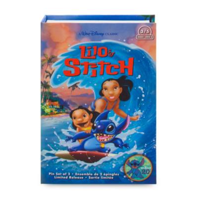 Disney Store - Lilo & Stitch - Stitch und Schrulle - Anstecknadelset im VHS-Design