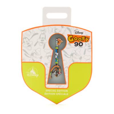 Disney Store Goofy 90th Anniversary Opening Ceremony Key Pin