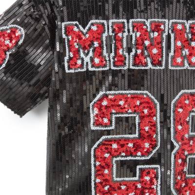 Her Universe, camiseta deportiva Minnie Mouse para adultos