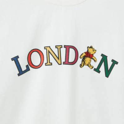 Winnie the Pooh London T-Shirt for Adults
