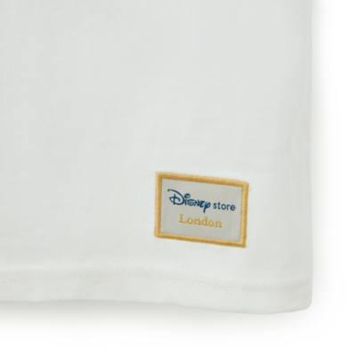 Winnie the Pooh London T-Shirt for Adults