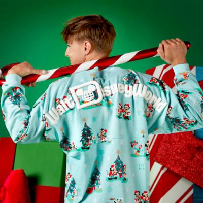 Walt Disney World, sudadera universitaria estampado integral navide&ntilde;o Mickey y sus amigos para adultos, Spirit Jersey