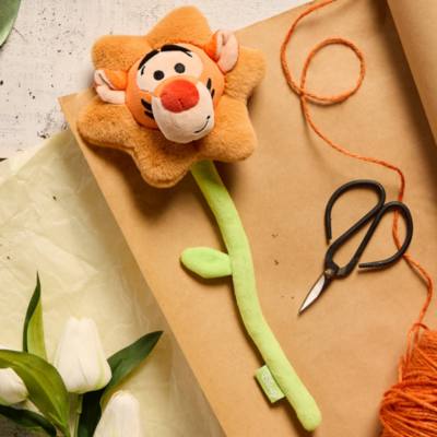 Simba Smoby Disney In Bloom Tigger Soft Toy Flower, Winnie the Pooh - 32cm