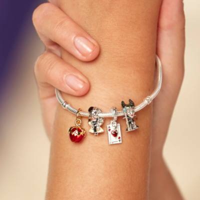 Disney x Pandora Disney Villains Queen of Hearts Double Dangle Charm