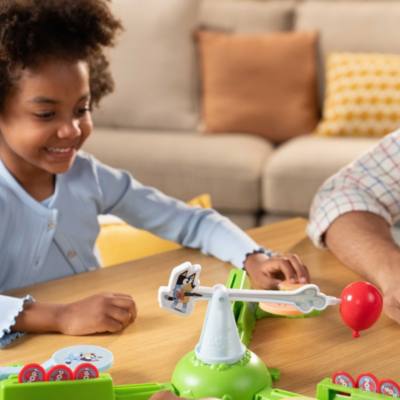 Moose Toys Bluey Keepy Uppy Game