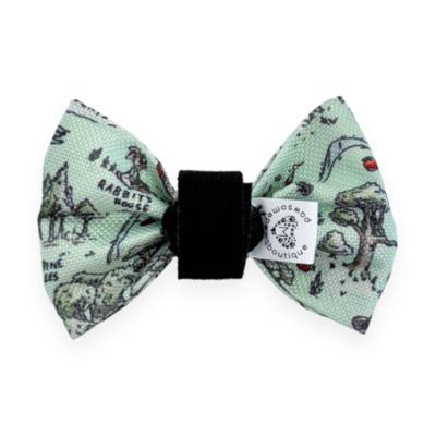 Pawsome Paws Boutique Winnie the Pooh 100 Aker Wood Bow Tie For Dogs