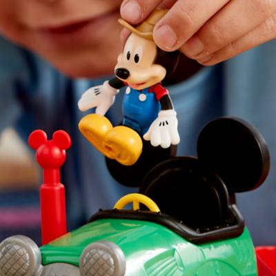 Just Play Mickey Mouse Funhouse Barnyard Fun Tractor Playset