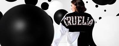 Immagine background di 65 anni di stile impeccabile