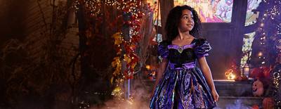 Background image of Enter the BOO-tique