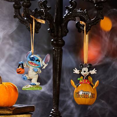 Background image of Ornaments