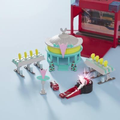 Play Flo's V8 Cafe Disney Pixar Cars On-the-Go Play Set Video
