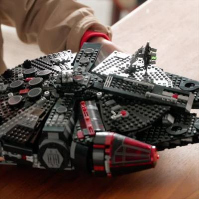 Play LEGO Star Wars The Dark Falcon Set 75389 Video