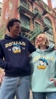 Play Donald Duck Green Hoodie For Adults Video