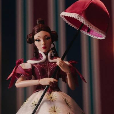 Play The Haunted Mansion Sarah 'Sally' Slater Limited Edition Doll Video