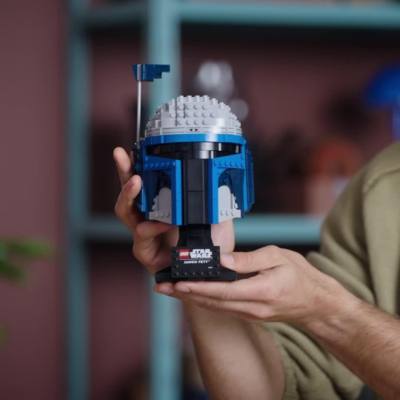 Riproduci video LEGO Star Wars Casco di Jango Fett 75408