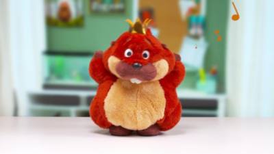 Play Just Play Hoppers Workin&rsquo; Out King George Soft Toy Video