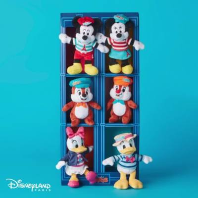 Play Disneyland Paris Mickey Mouse and Friends Soft Toy Set Video