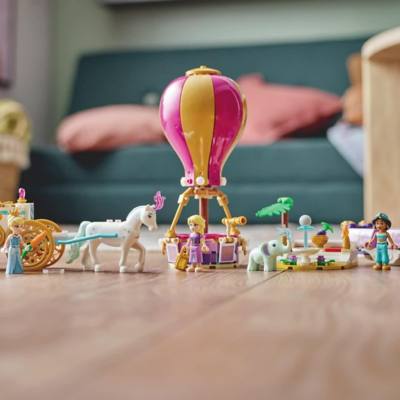 Riproduci video Set 43216 Il viaggio incantato della principessa LEGO Disney