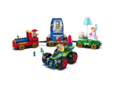 Riproduci video LEGO Disney Toy Story: Treno e Auto RC celebrativi 43264