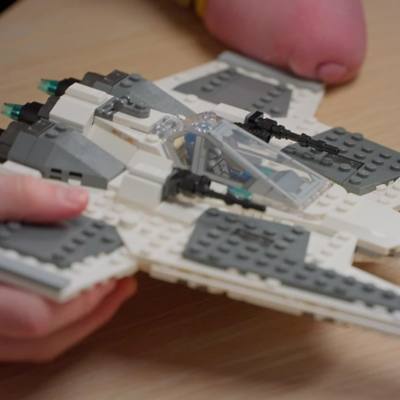 Play LEGO Star Wars Mandalorian Fang Fighter vs. TIE Interceptor Set 75348 Video